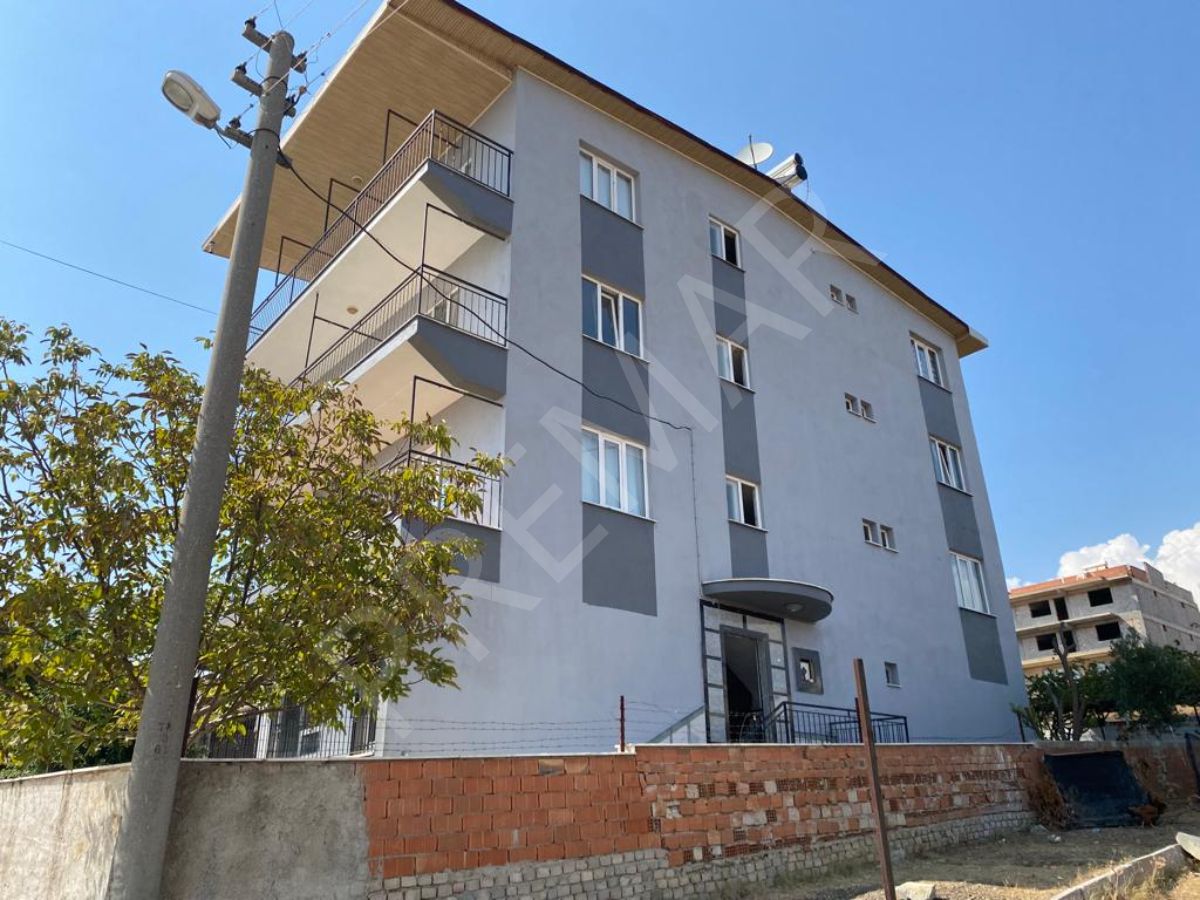 Aydın Ovaeymir Mahallesinde Satılık Komple Bina