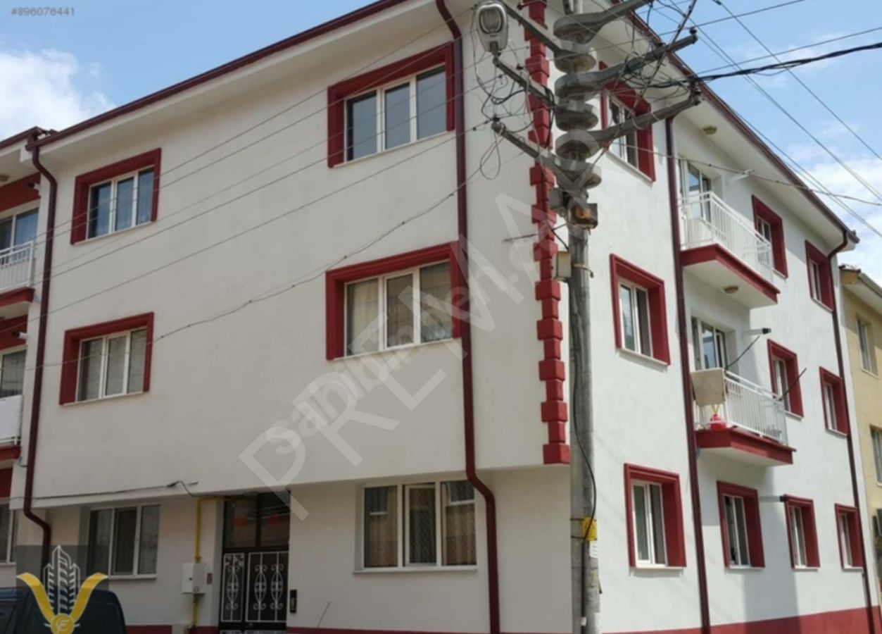 Mustafa Kemal Paşa Mahallesinde Cadde Yakını Satılık Komple Bina