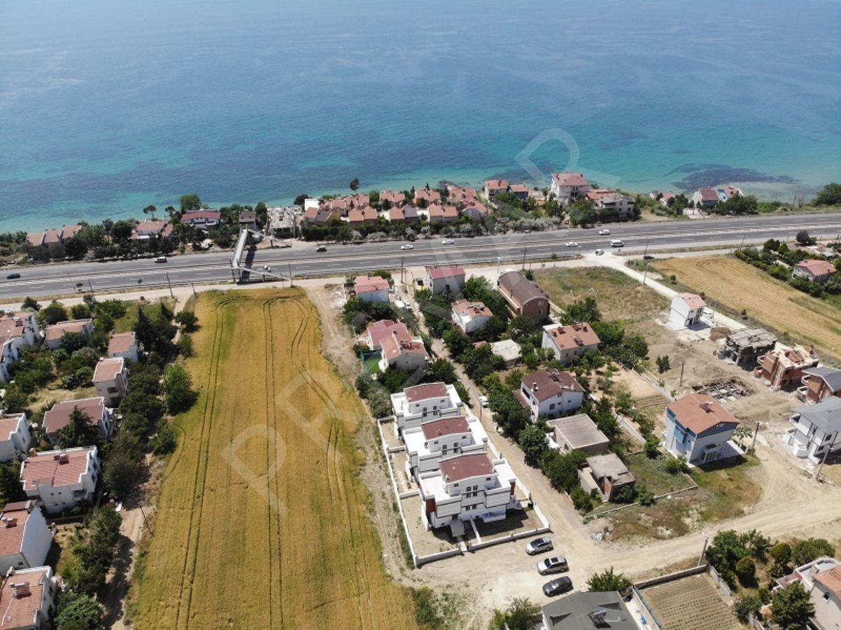 Marmara Ereğlisi 5+1 Full Deniz Manzaralı 250m2 Satılık Villalar