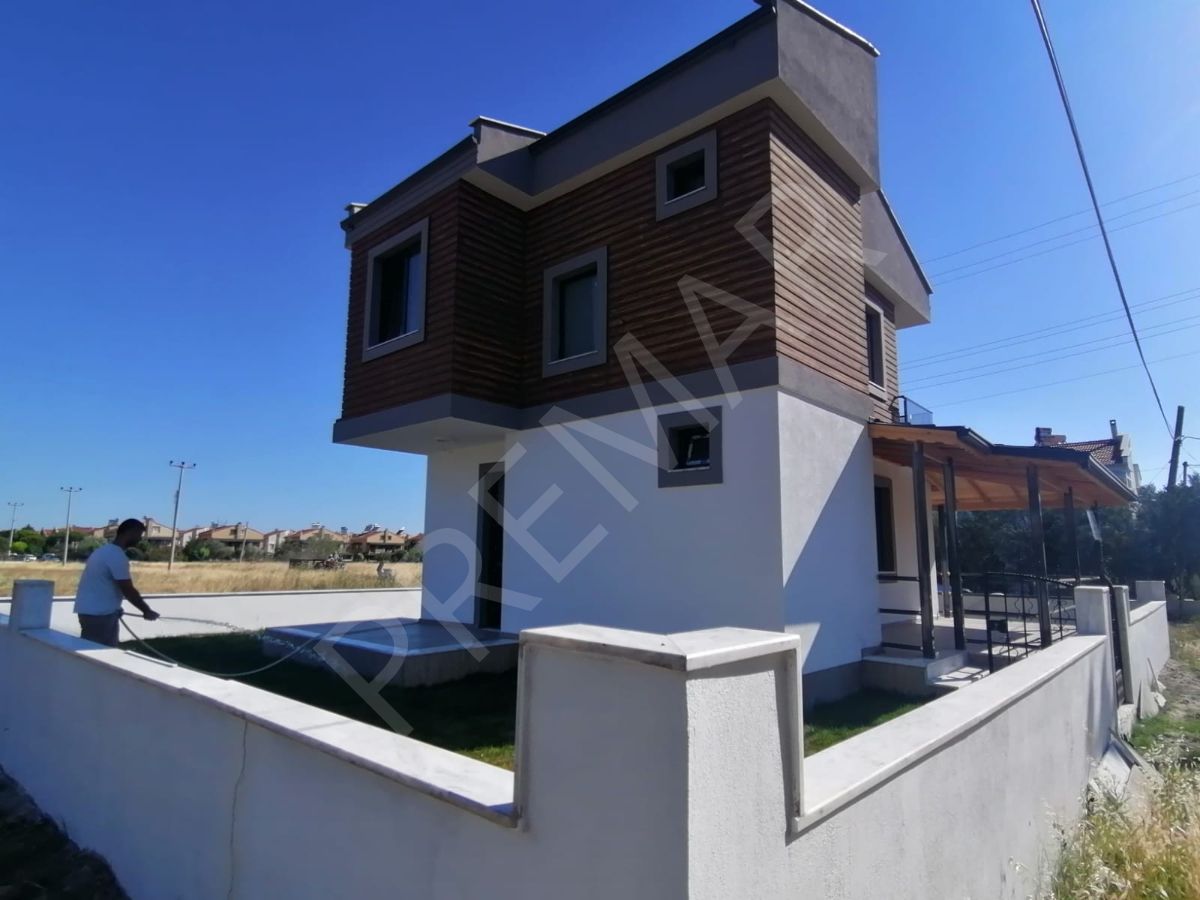 Premar Ayvada'dan Altınova’da Sıfır Dubleks Villa