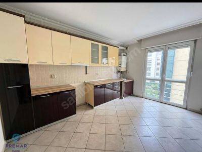 Erenköyde Genç Binada Satılık 3 + 1