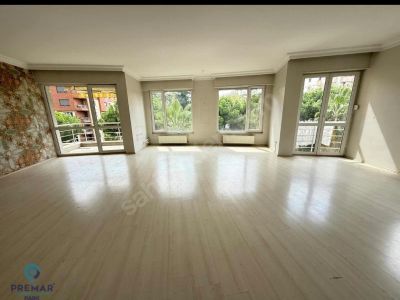 Erenköyde Genç Binada Satılık 3 + 1