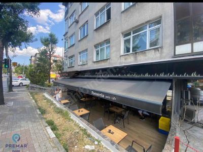 Kurumsal Kiracılı 150 Metre² Satılık Köşe Dükkan