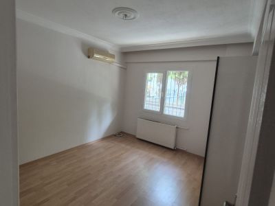 1gazi Mahallesinde Optimum Avm Yakın 3+1 Daire