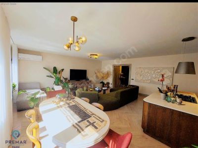 Ulusta Muhteşem Dekorasyonlu Satılık 4 + 1