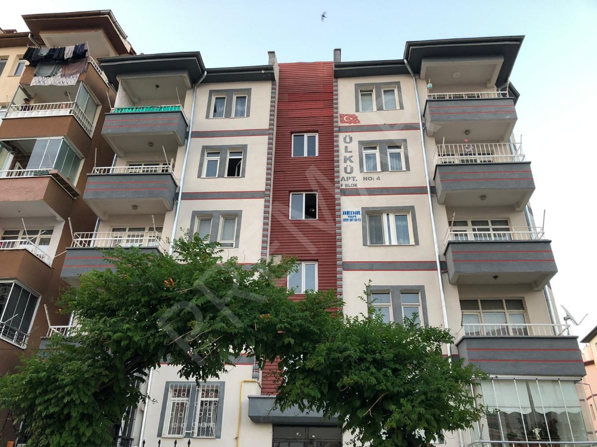 Premardan Yenidoğan Mahallesinde Full Yapılı Fırsat Dairesi