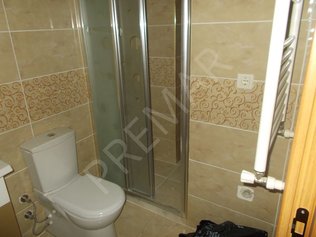 Güneşlide Satılık 2+1 PREMAR